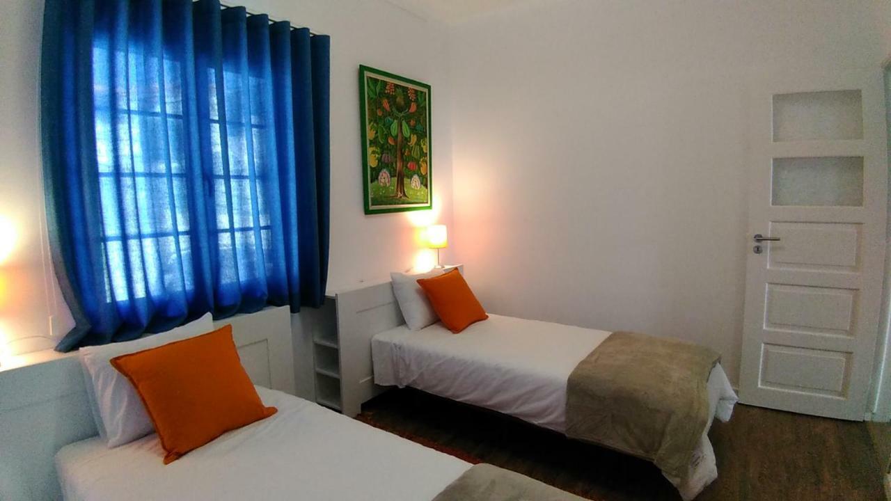 Bed and Breakfast Vistalmar Sao Martinho Сан-Мартинью-ду-Порту Экстерьер фото