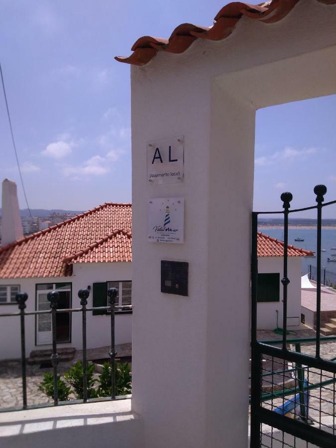 Bed and Breakfast Vistalmar Sao Martinho Сан-Мартинью-ду-Порту Экстерьер фото