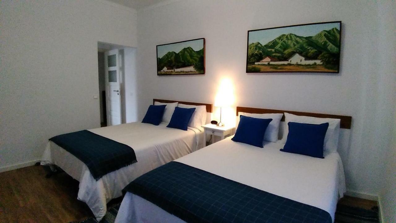 Bed and Breakfast Vistalmar Sao Martinho Сан-Мартинью-ду-Порту Экстерьер фото